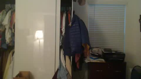 Snapshot of troffer1020 chatting on 02.11.25 Troffer online show from 02.11.25