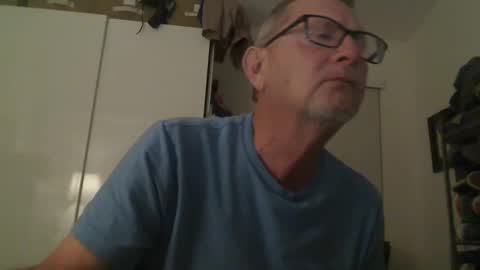 Snapshot of troffer1020 chatting on 02.22.25 Troffer online show from 02.22.25