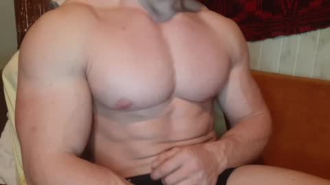 Snapshot of troncq chatting on 01.28.25 Troncq online show from 01.28.25