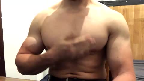 Troncq online show from 05.02.26