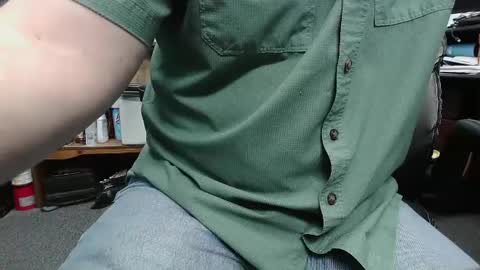 Snapshot of trouhble chatting on 02.14.25 Trouhble online show from 02.14.25