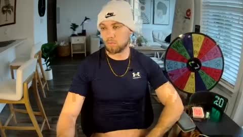 Snapshot of troy_greenxo chatting on 07.12.26 Troy Green online show from 07.12.26
