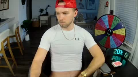 Snapshot of troy_greenxo chatting on 07.14.26 Troy Green online show from 07.14.26