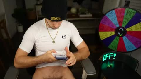 Snapshot of troy_greenxo chatting on 07.17.26 Troy Green online show from 07.17.26