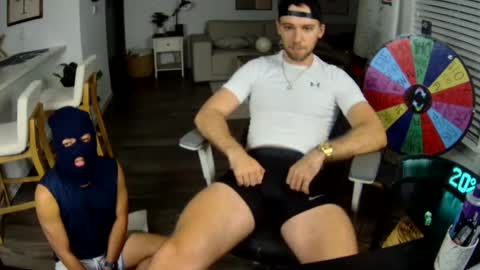 Snapshot of troy_greenxo chatting on 07.18.26 Troy Green online show from 07.18.26