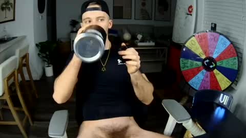 Snapshot of troy_greenxo chatting on 07.28.26 Troy Green online show from 07.28.26