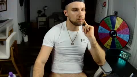 Snapshot of troy_greenxo chatting on 08.01.26 Troy Green online show from 08.01.26
