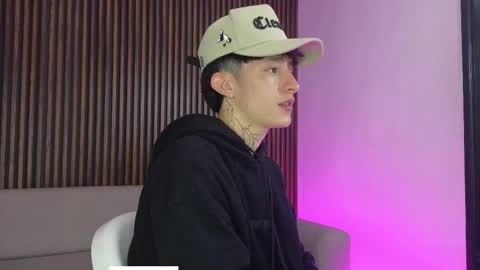 Troy online show from 09.13.25