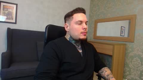 Snapshot of troystroud chatting on 12.15.25 TroyStroud online show from 12.15.25