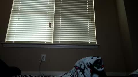 Snapshot of trublu2018 chatting on 12.04.25 trublu2018 online show from 12.04.25