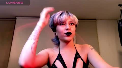 Cait online show from 02.26.25