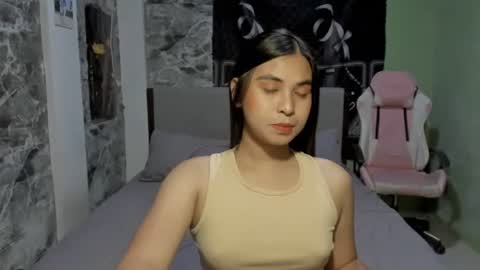 Snapshot of ts_barbie28 chatting on 12.19.24 KC online show from 12.19.24