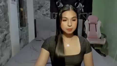 Snapshot of ts_barbie28 chatting on 12.22.24 KC online show from 12.22.24