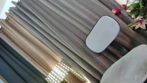 Chloe online show from 12.09.24