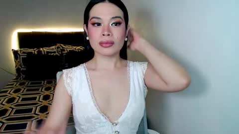 Snapshot of ts_miya chatting on 10.02.25 sweet miya online show from 10.02.25