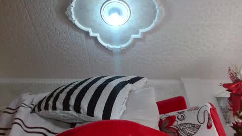 Snapshot of tsarah_cute22cm chatting on 01.05.26 NEW VIDEOS 2023 IN BIO - onlyfans with more than 210 hot publications. subscribe sweetsarabig23 online show from 01.05.26