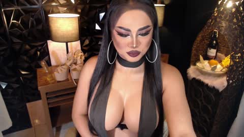 Snapshot of tsdarkdevon chatting on 01.13.25 tsdarkdevon online show from 01.13.25