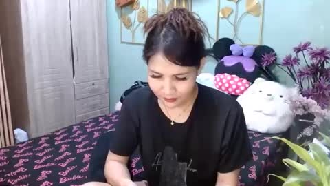Snapshot of tsempress chatting on 01.06.25 SHENA online show from 01.06.25