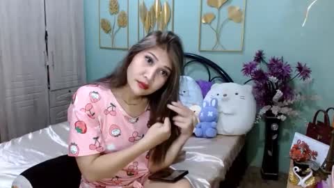 Snapshot of tsempress chatting on 02.27.25 SHENA online show from 02.27.25