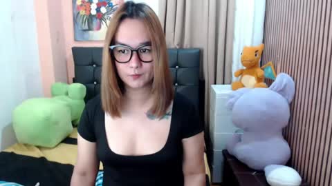 Snapshot of tshotsylvana143 chatting on 07.25.26 Alice Guo online show from 07.25.26