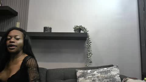Lexi Longg online show from 08.05.26