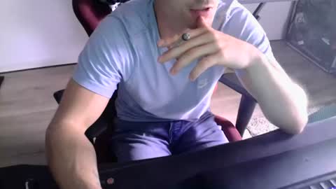 tsloverdome online show from 08.03.26