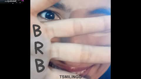 Snapshot of tsmilingg chatting on 12.16.25 Dulce online show from 12.16.25