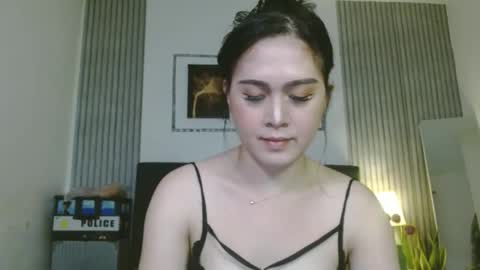 Snapshot of tsnathaliasilvana chatting on 01.31.25 Bella Ratbu online show from 01.31.25