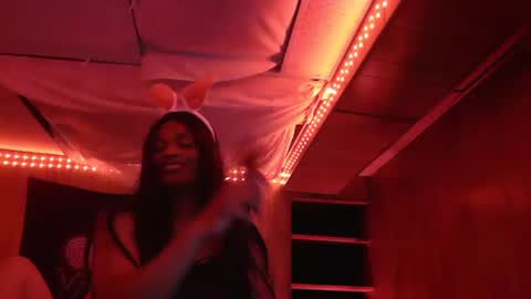 Snapshot of tsnitra chatting on 12.20.24 TsNitra online show from 12.20.24