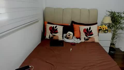 Graciella online show from 10.04.25