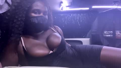 Snapshot of tspleasure chatting on 12.09.24 chocolate heaven online show from 12.09.24