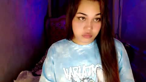 Snapshot of tsscarlett_xx chatting on 01.19.25 jayvie online show from 01.19.25