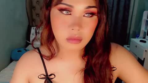 Snapshot of tsscarlett_xx chatting on 02.12.25 jayvie online show from 02.12.25