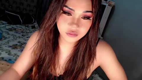 Snapshot of tsscarlett_xx chatting on 03.04.25 jayvie online show from 03.04.25