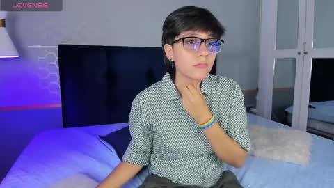 Maru online show from 09.17.25