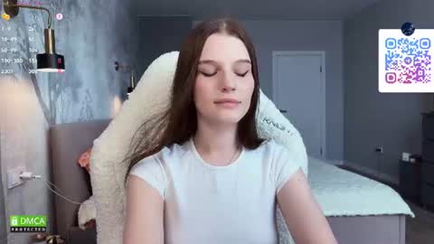 Sonya on vacation until  online show from 06.26.26