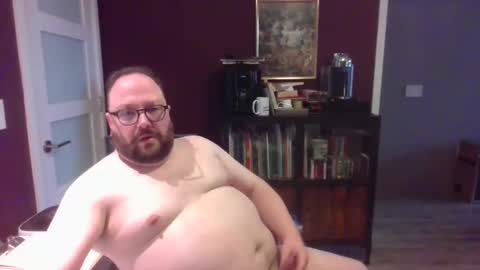 Snapshot of tuckwell chatting on 12.04.24 tuckwell online show from 12.04.24