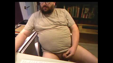 Snapshot of tuckwell chatting on 01.18.25 tuckwell online show from 01.18.25