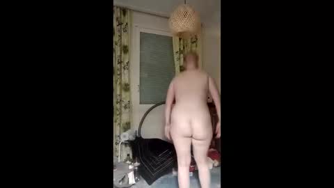 Snapshot of tuirantytteli2001 chatting on 12.16.25 tuirantytteli2001 online show from 12.16.25