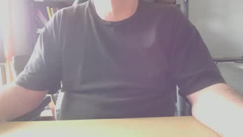 Snapshot of turbocad chatting on 10.02.25 turbocad online show from 10.02.25