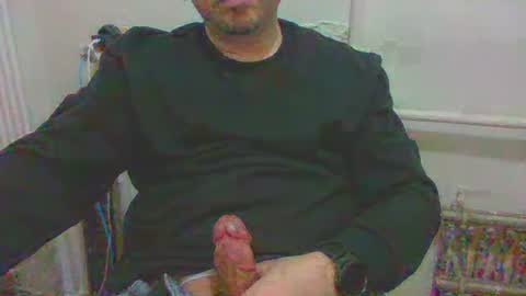 Snapshot of turkishdaddy34 chatting on 02.07.25 turkishdaddy34 online show from 02.07.25