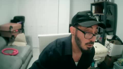 Snapshot of tuscan_taurus chatting on 02.11.25 tuscan_taurus online show from 02.11.25