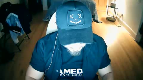 Snapshot of tuscan_taurus chatting on 11.01.25 tuscan_taurus online show from 11.01.25