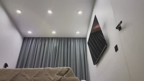 Ariana online show from 01.17.25