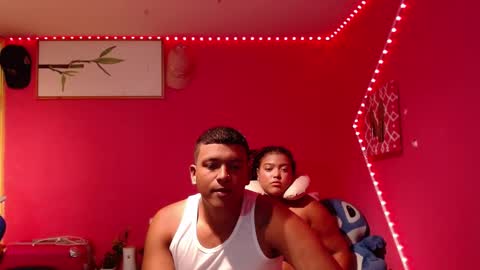 Snapshot of tuttyandfalbia chatting on 11.03.25 tuttyandfalbia online show from 11.03.25