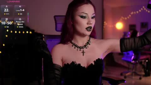Miss Veth online show from 05.13.26