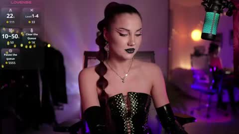 Miss Veth online show from 06.15.26