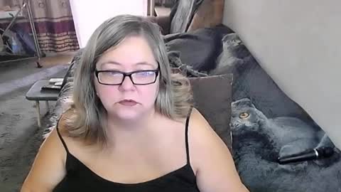 Lana online show from 10.30.25