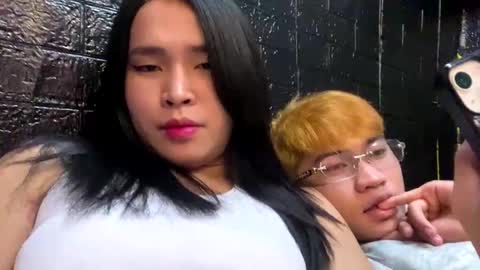 tweethearts_only online show from 11.25.25