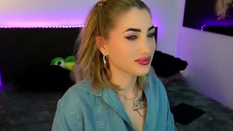 MayCarrey online show from 01.18.26